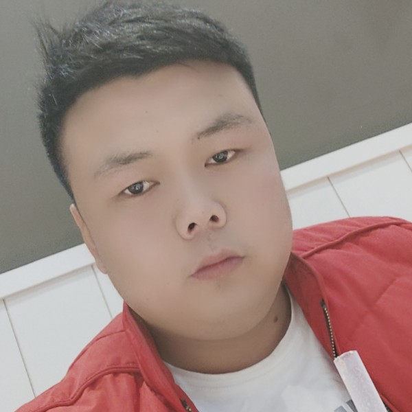 复杂挽手青琯的照片
