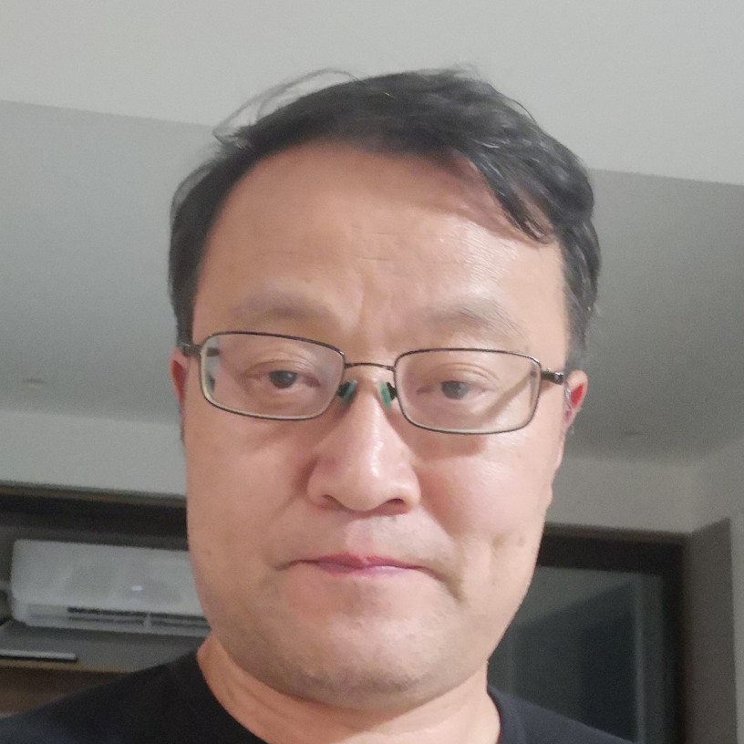 盼望迎光亮的照片