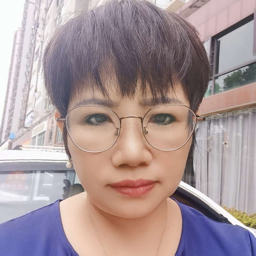 紫仪的照片