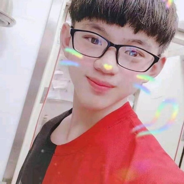 心劫回首斑驳的照片