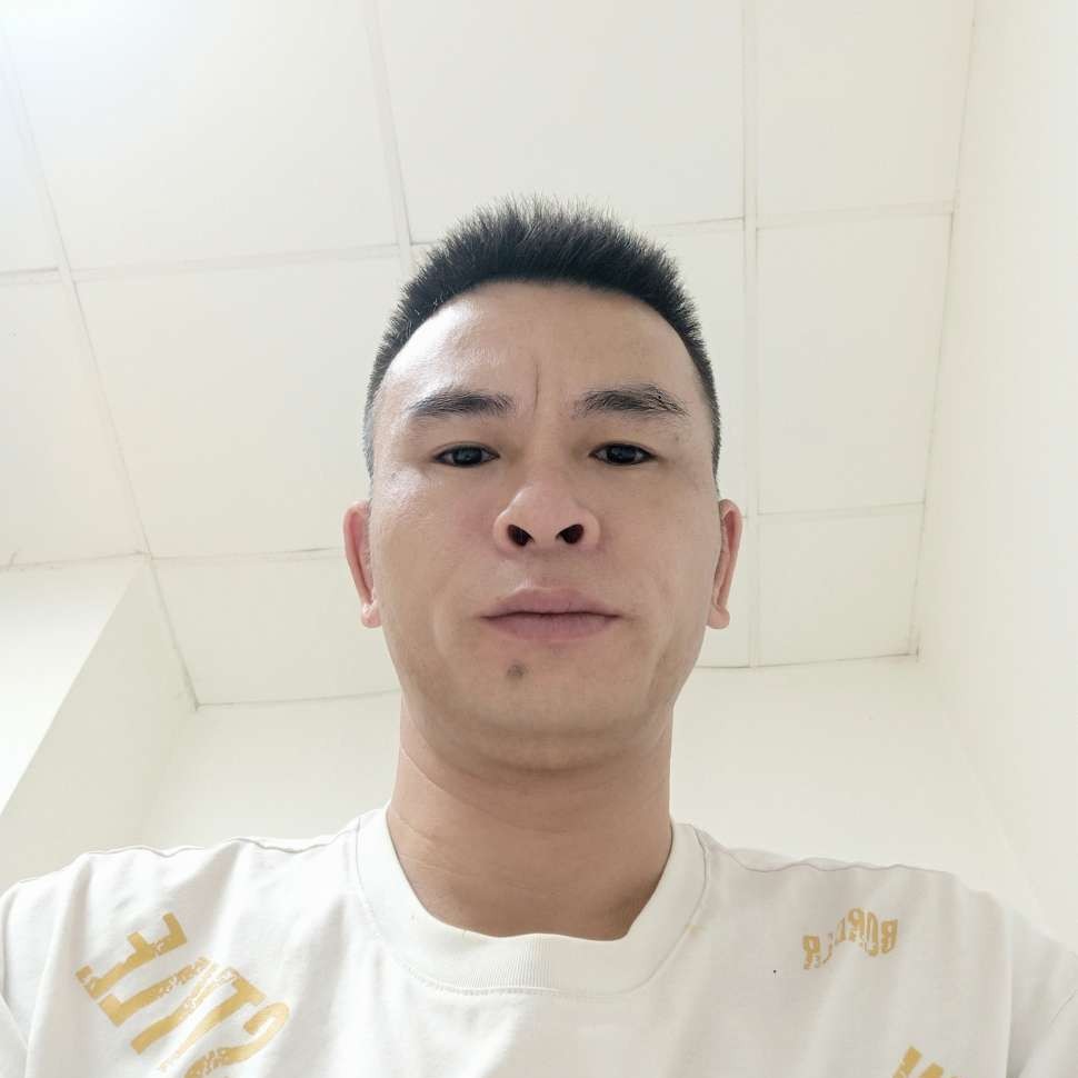 威武吃醋情话的照片