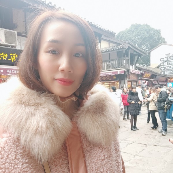 故乡的云mm的照片