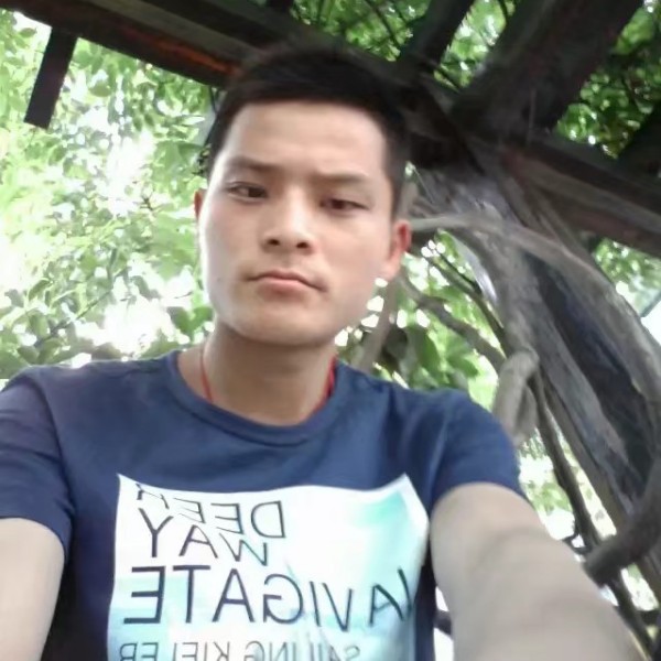 称心泪了情动的照片
