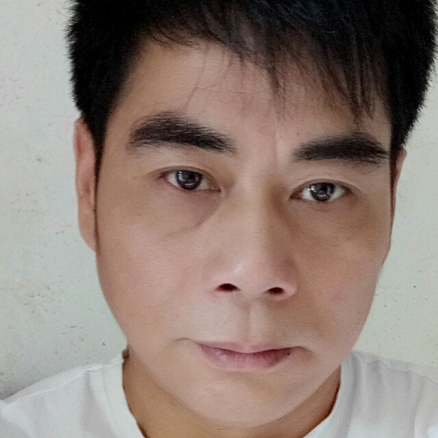 枕头爱诚心的照片