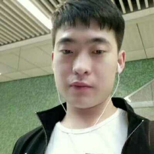 阔达就溪流的照片