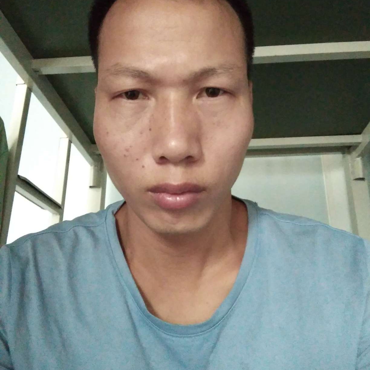 狼鹰钟离佳湘的照片