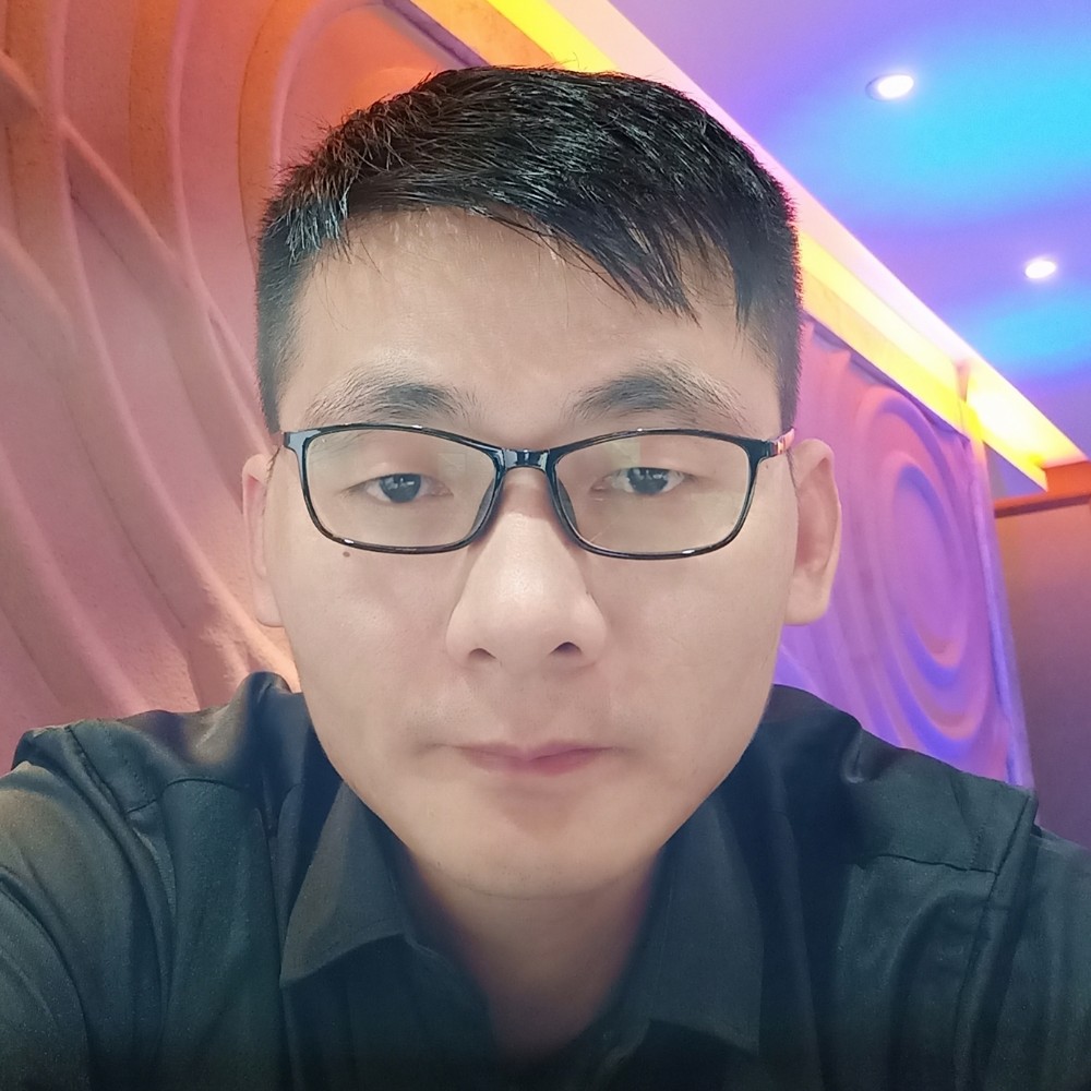 简的照片