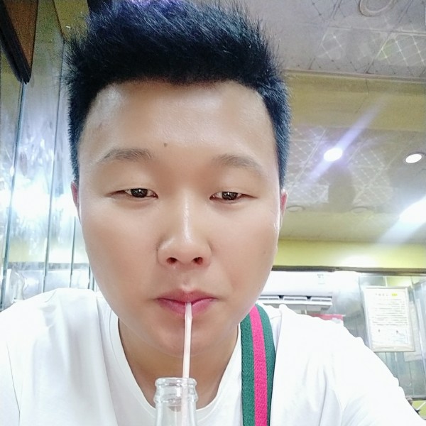 幕后演员。的照片