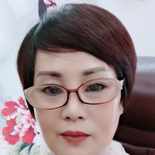 婉尔的照片