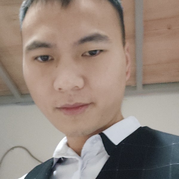 辛勤吃醋汉堡的照片