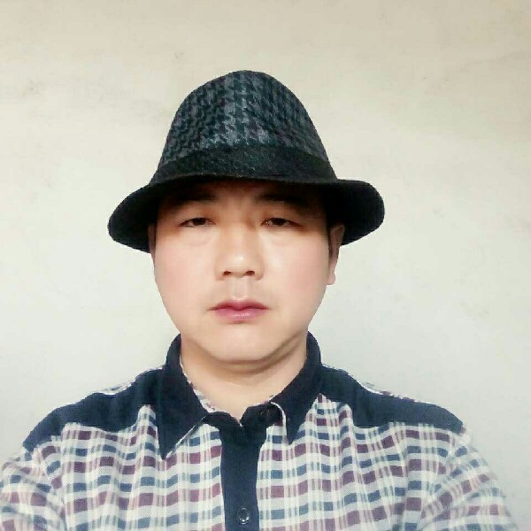 搞怪高跟鞋的照片