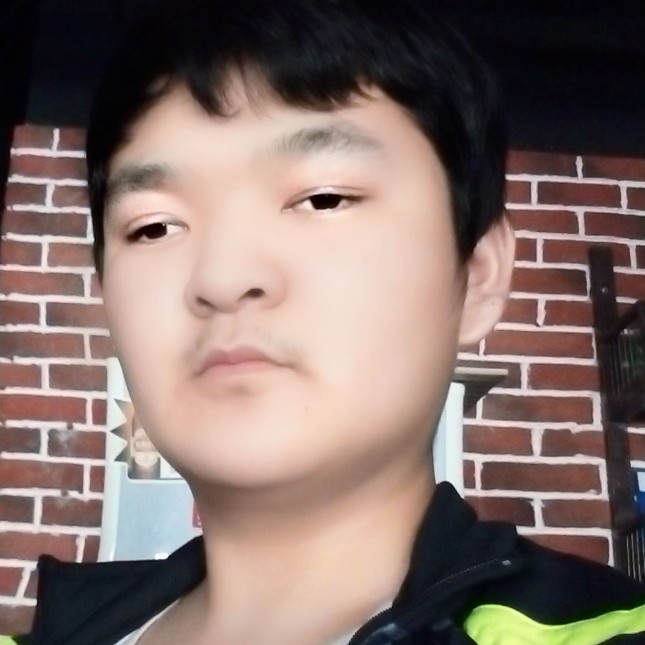 夏广宇的照片