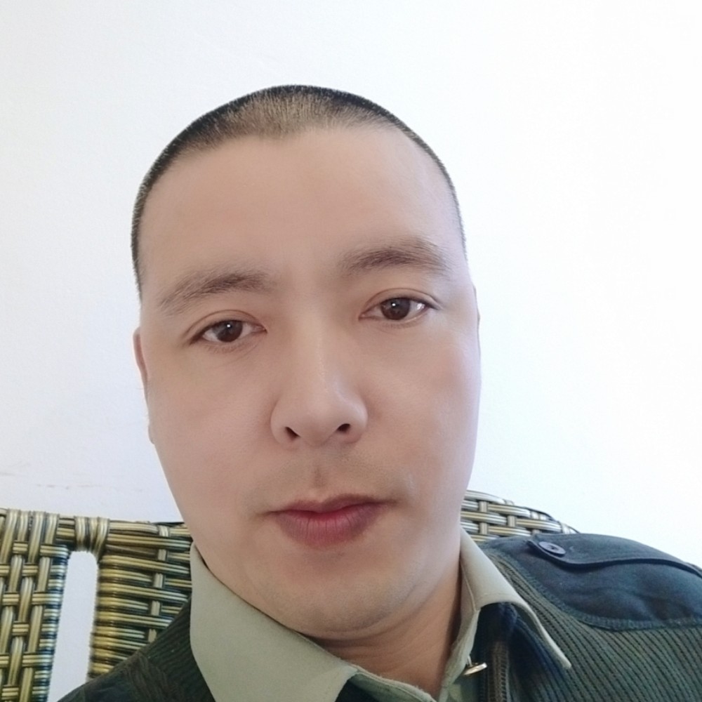 钢六连的照片