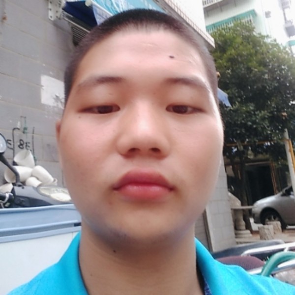 廖路强的照片