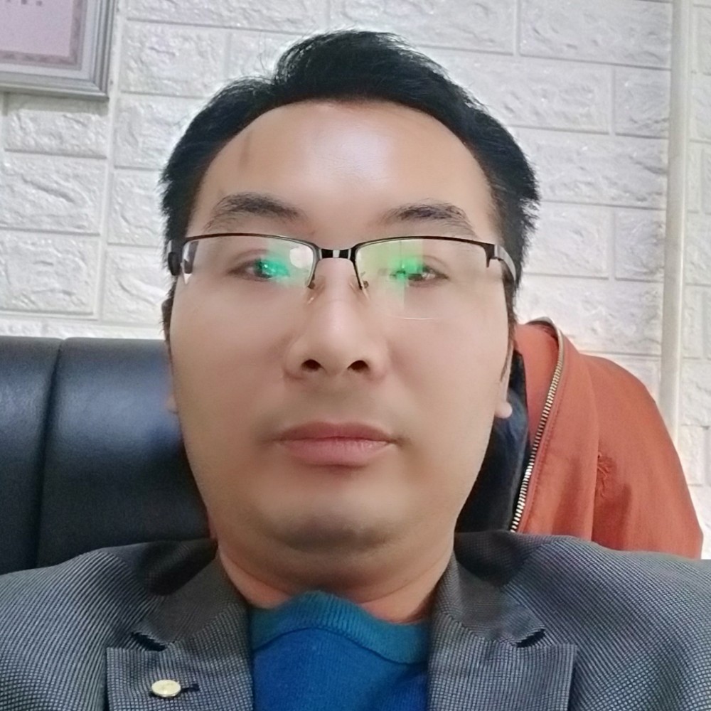 柠檬打笨笨的照片
