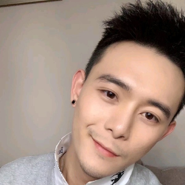 小懒虫愿彪壮的照片