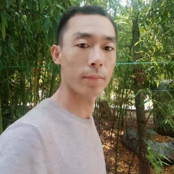 李浩云的照片