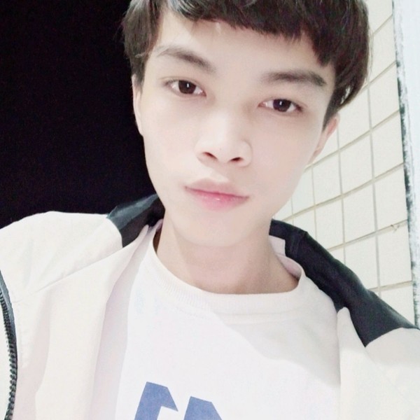 郁锋的照片