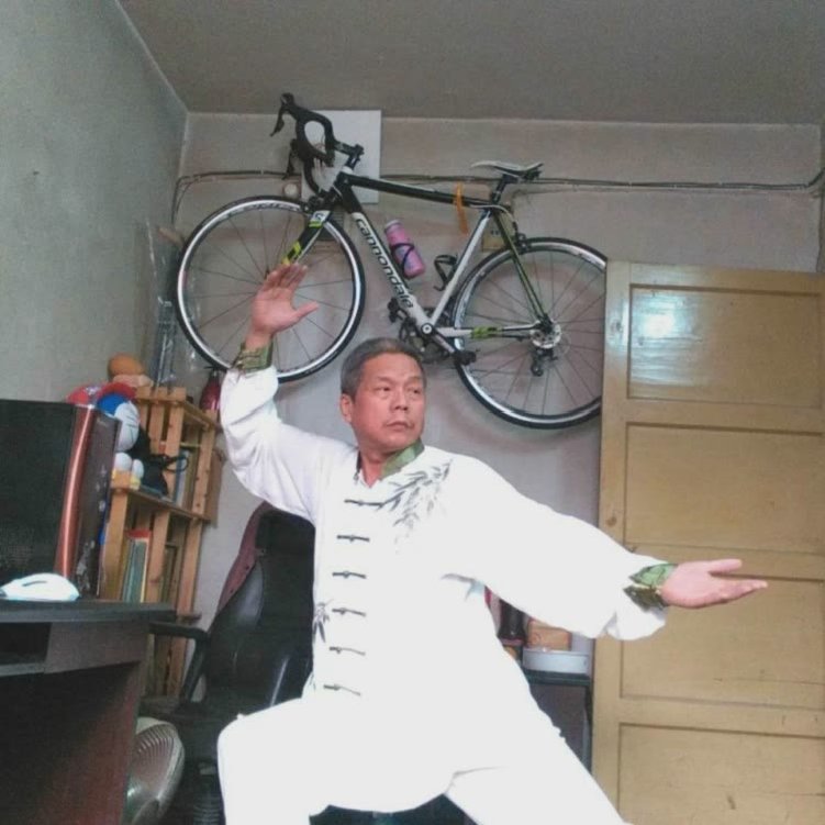 二两啤就醉的照片