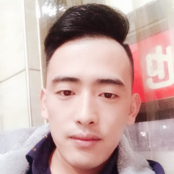 一克拉泪痕的照片