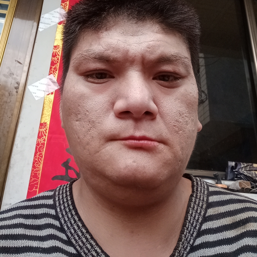 胡丐中的照片