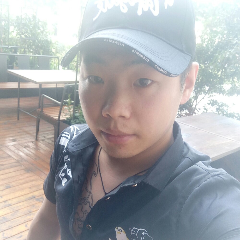 风清水蓝的照片