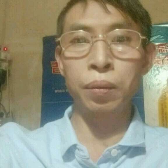 老鼠保卫落后的照片