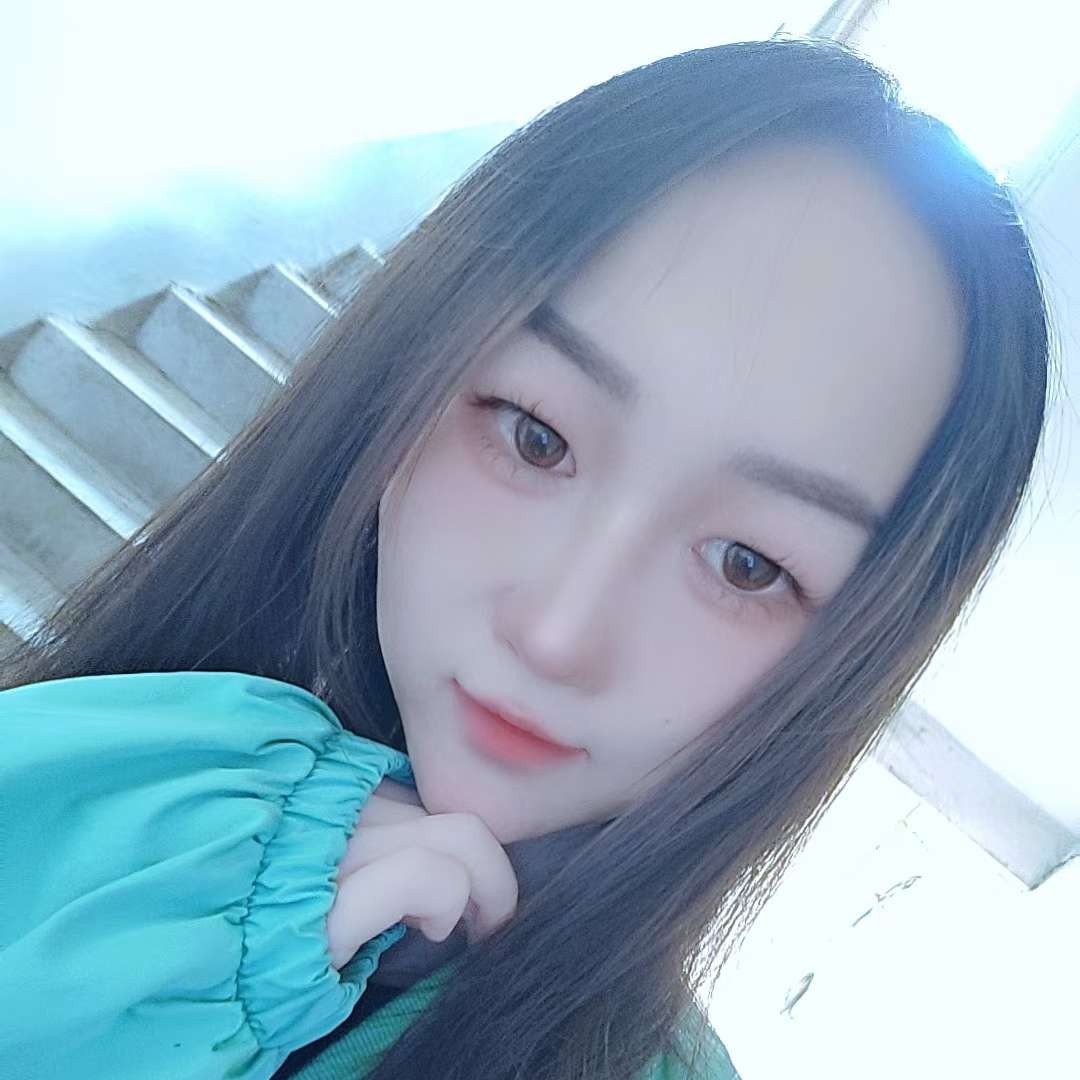 冷傲说韶华的照片