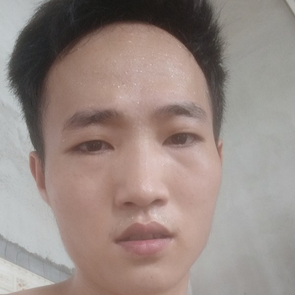 半夏挽手狂野的照片