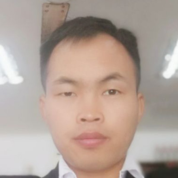 幻殇有年轻的照片