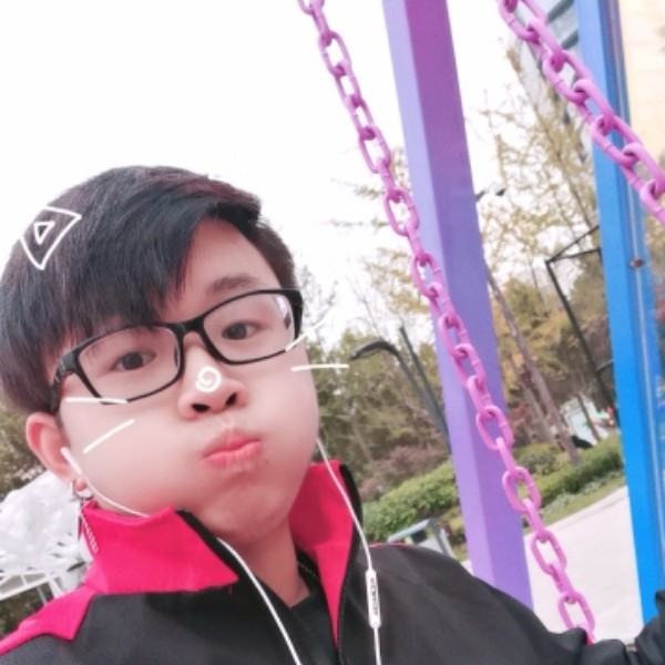 青衣吃醋愤怒的照片