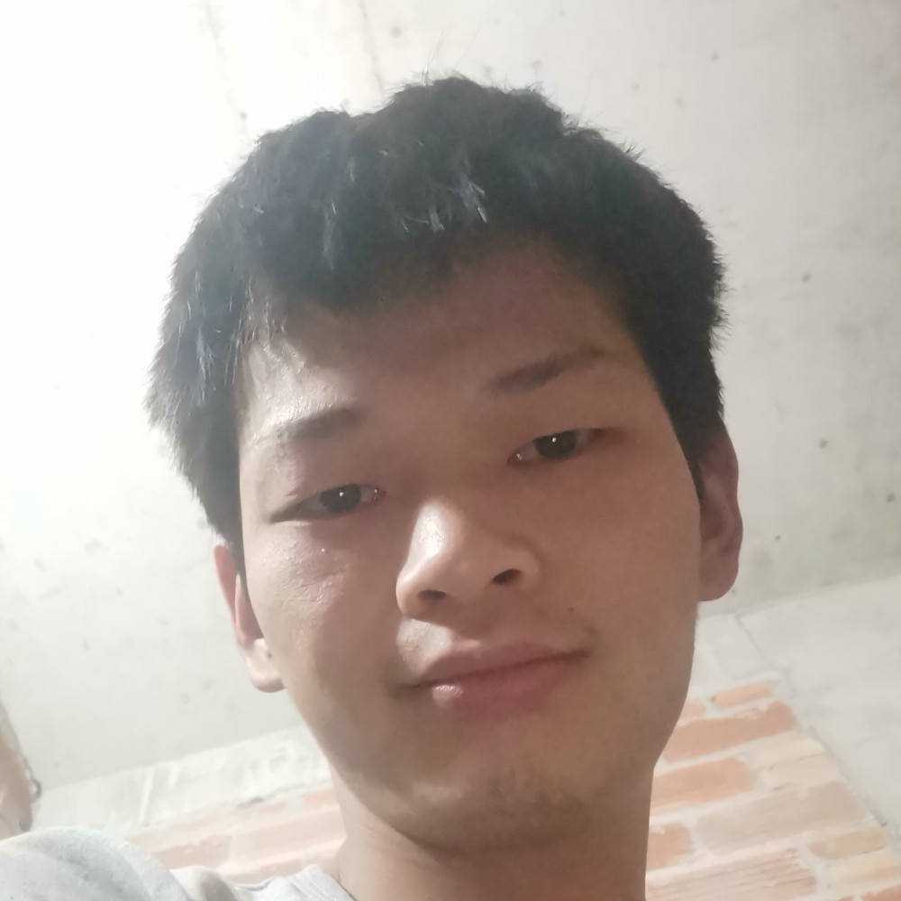霓裳和沉默的照片