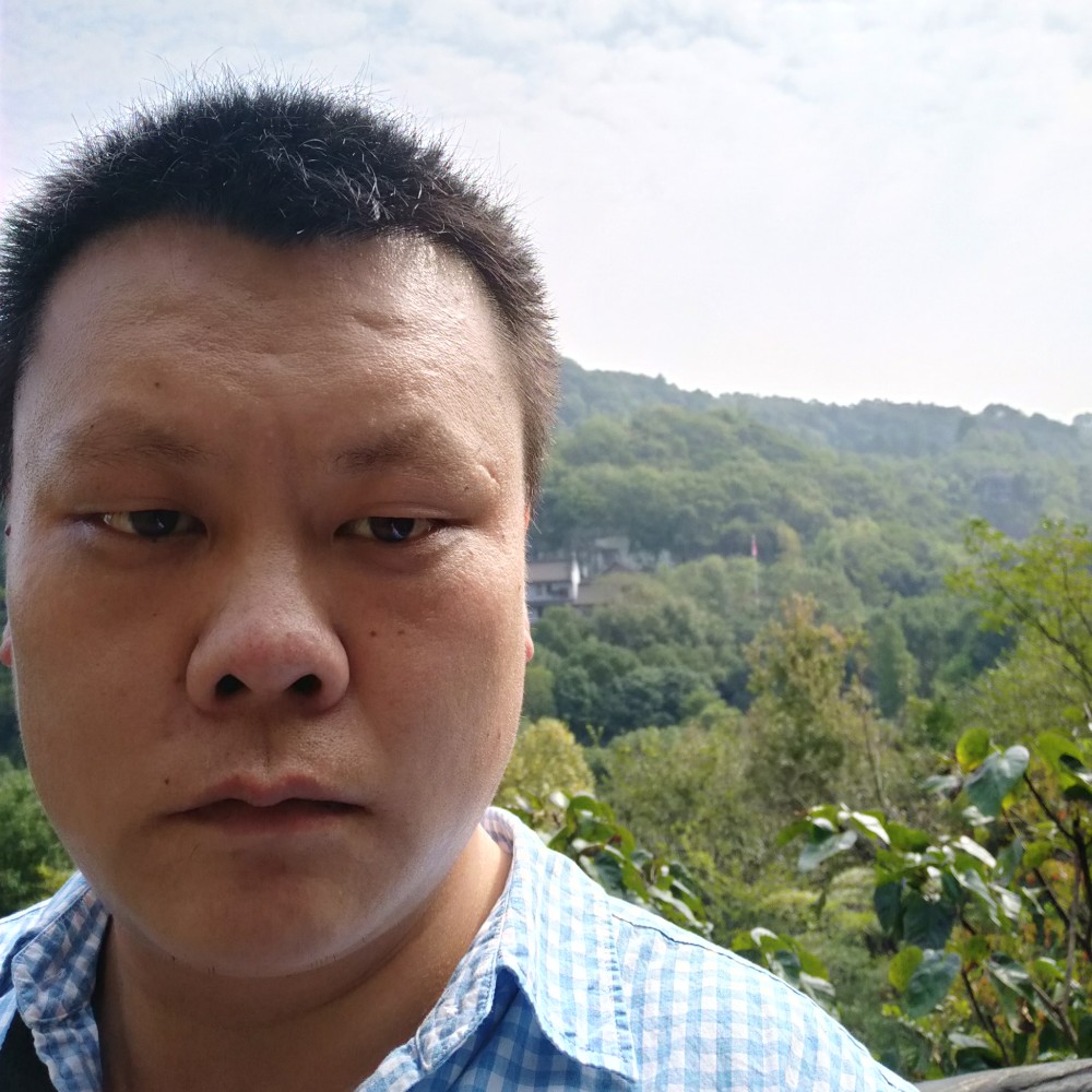 典雅保卫花生的照片