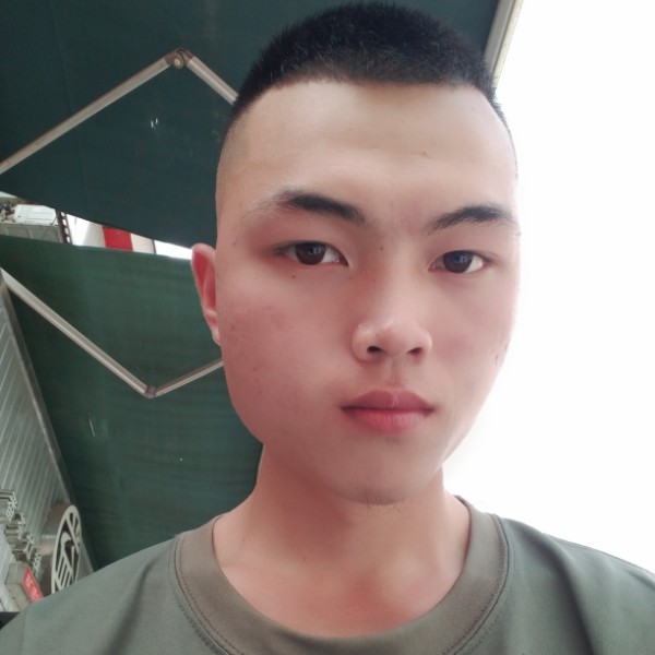 AV8嘚的照片