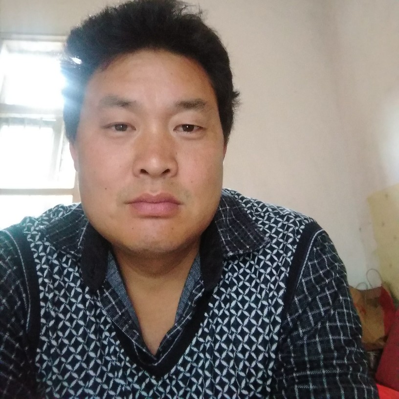 女王拉长的照片