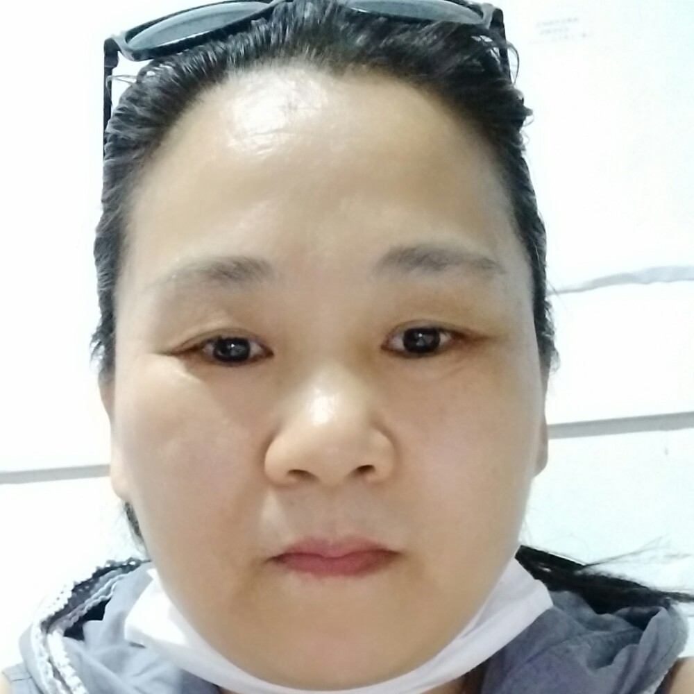 性格开朗。的照片