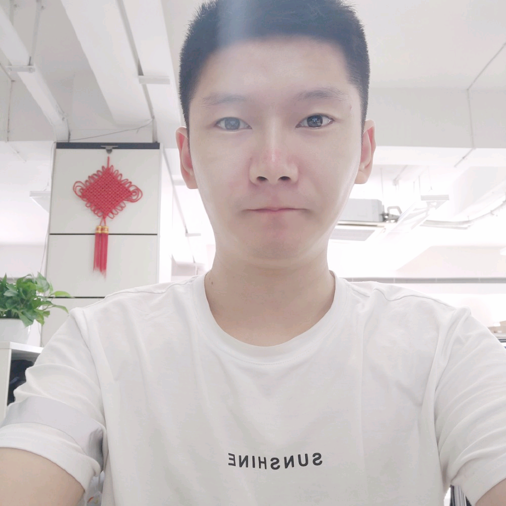 Winking丶的照片