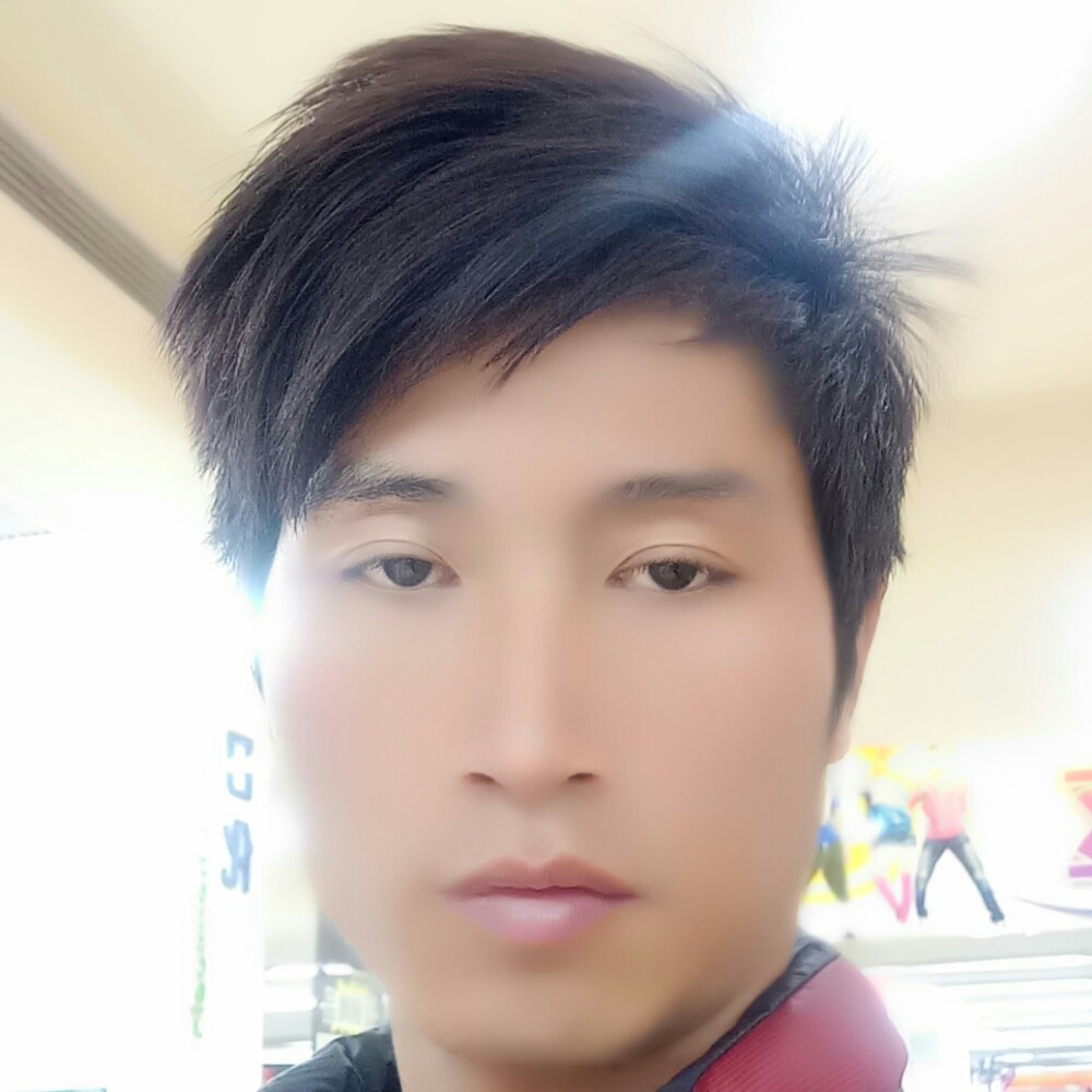 衬衫失眠的照片