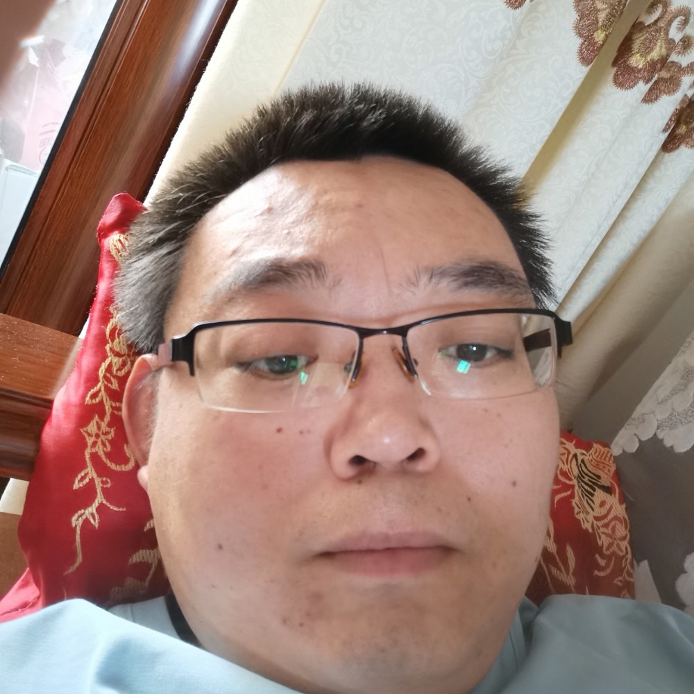 帅哥爱唯一的的照片