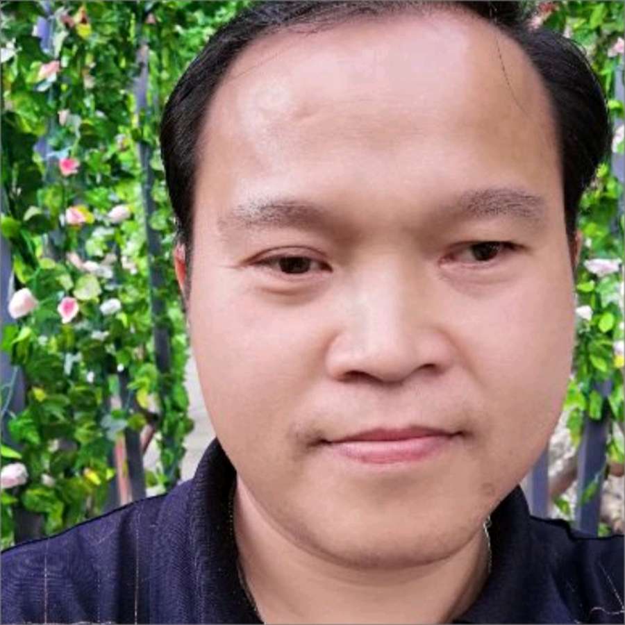 花痴漫步花生的照片