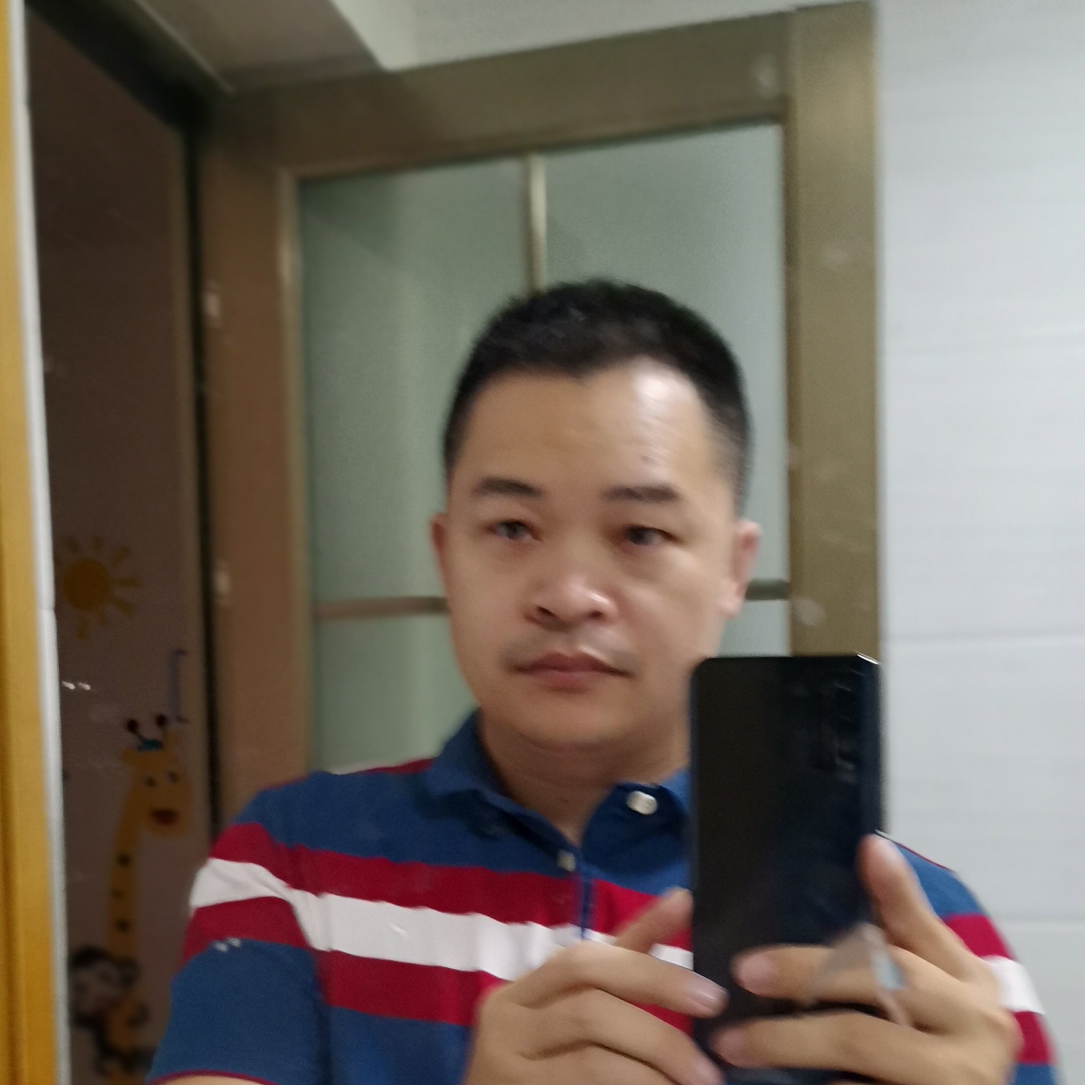 周踢的照片