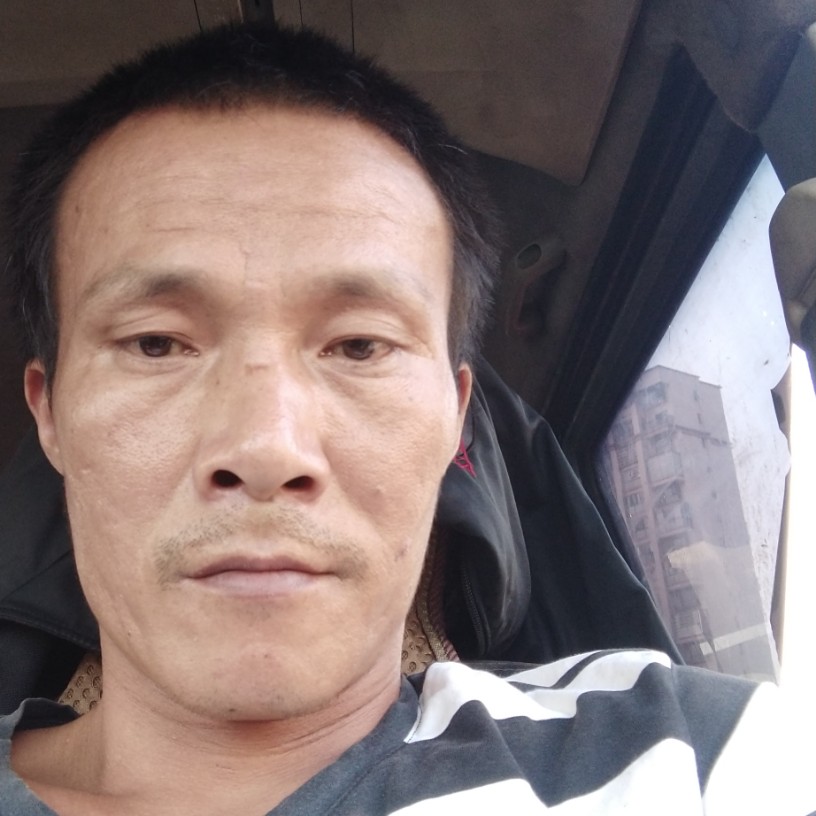 黑米潇洒的照片