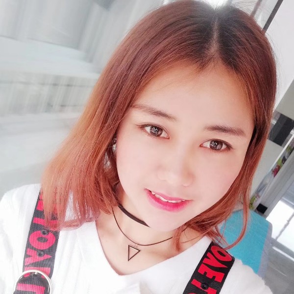 蓝天雨，L的照片
