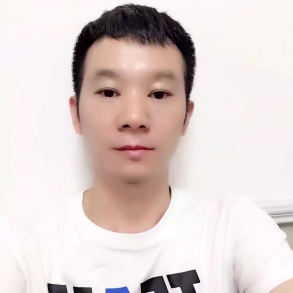 务实期待的照片