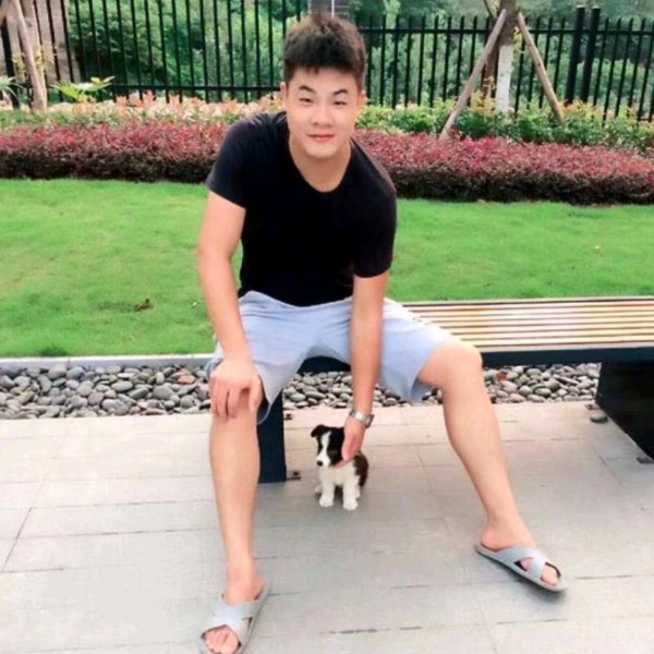 温温柔柔的照片