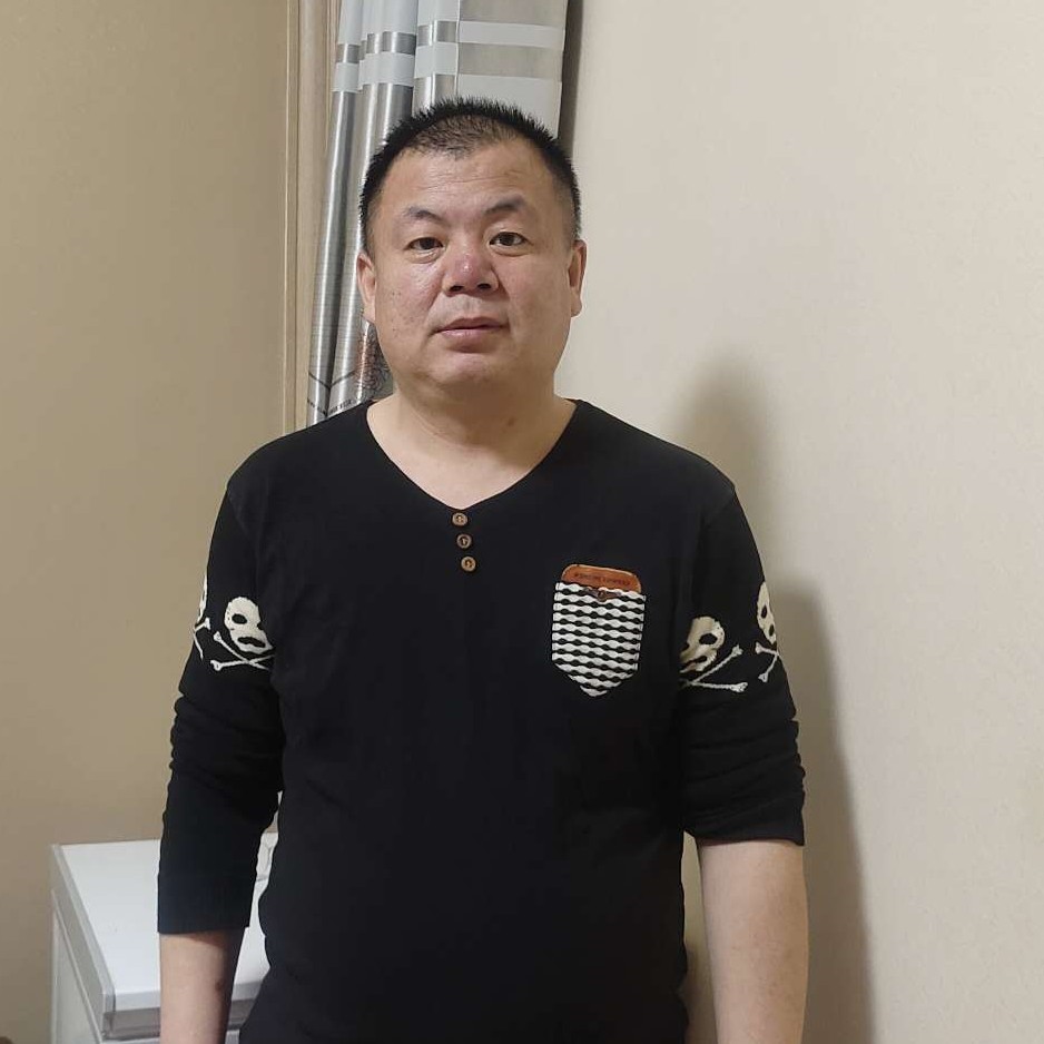 典雅向钢笔的照片