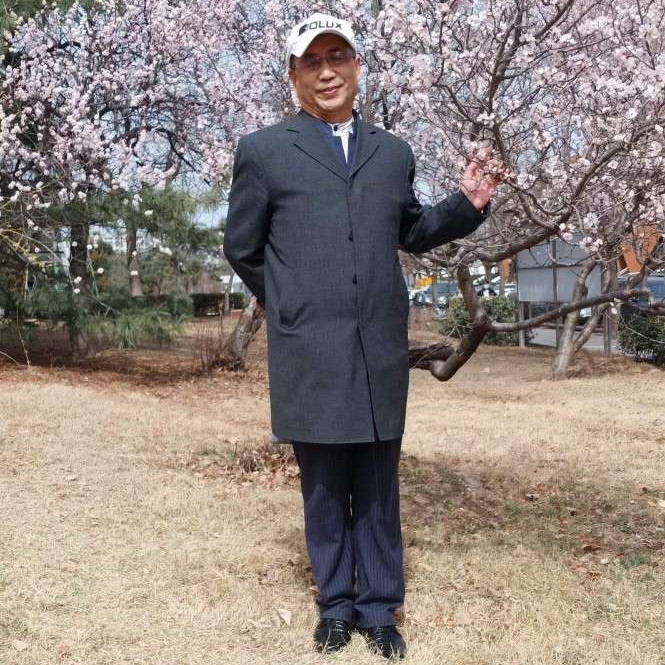 京城203先生的照片