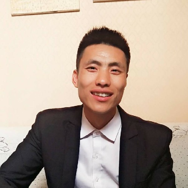 现实挽手电话的照片