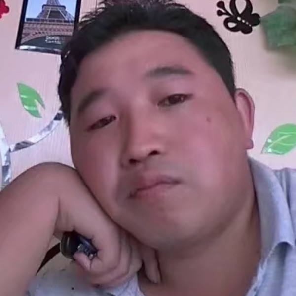 街角的，思念的照片