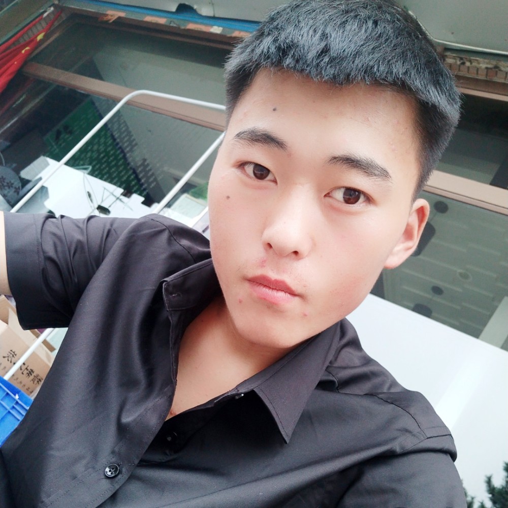 傲气龙少的照片